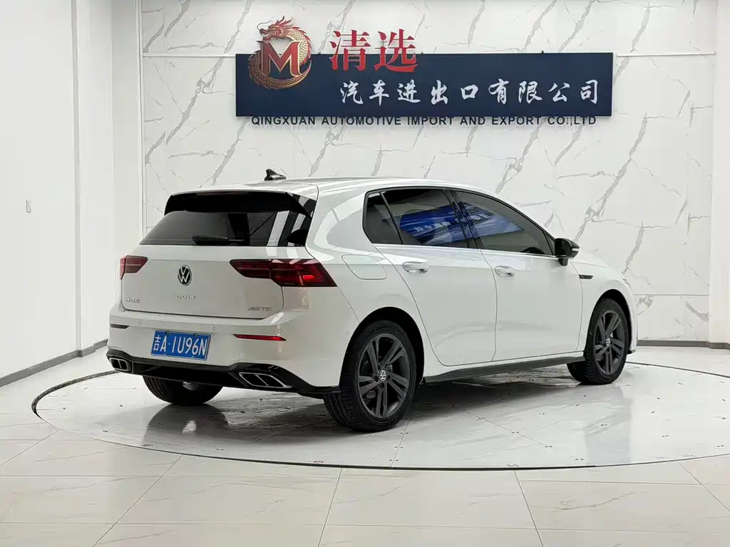 Volkswagen Golf 2022