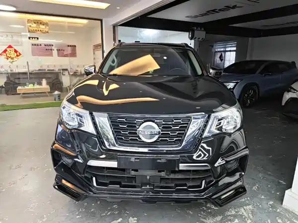 Nissan Terra 2022