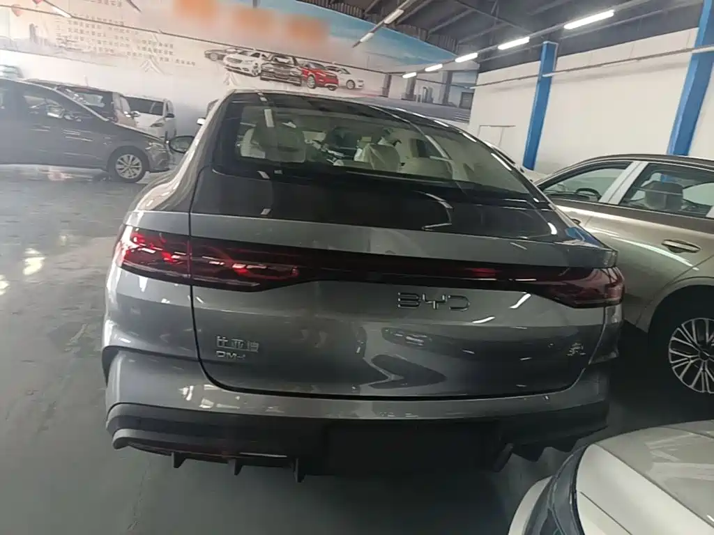 BYD Qin L 2025 — фото 6
