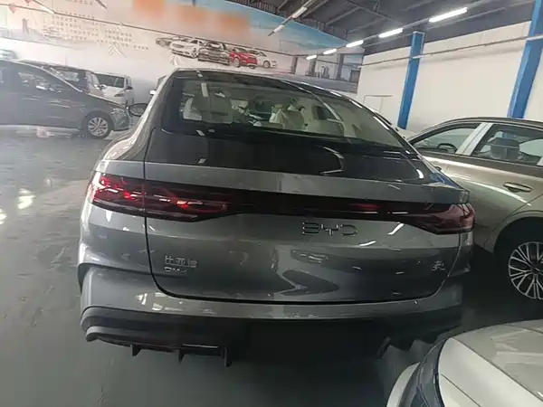BYD Qin L 2025