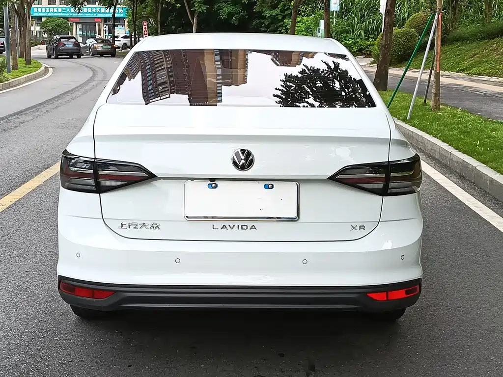Volkswagen Lavida 2025