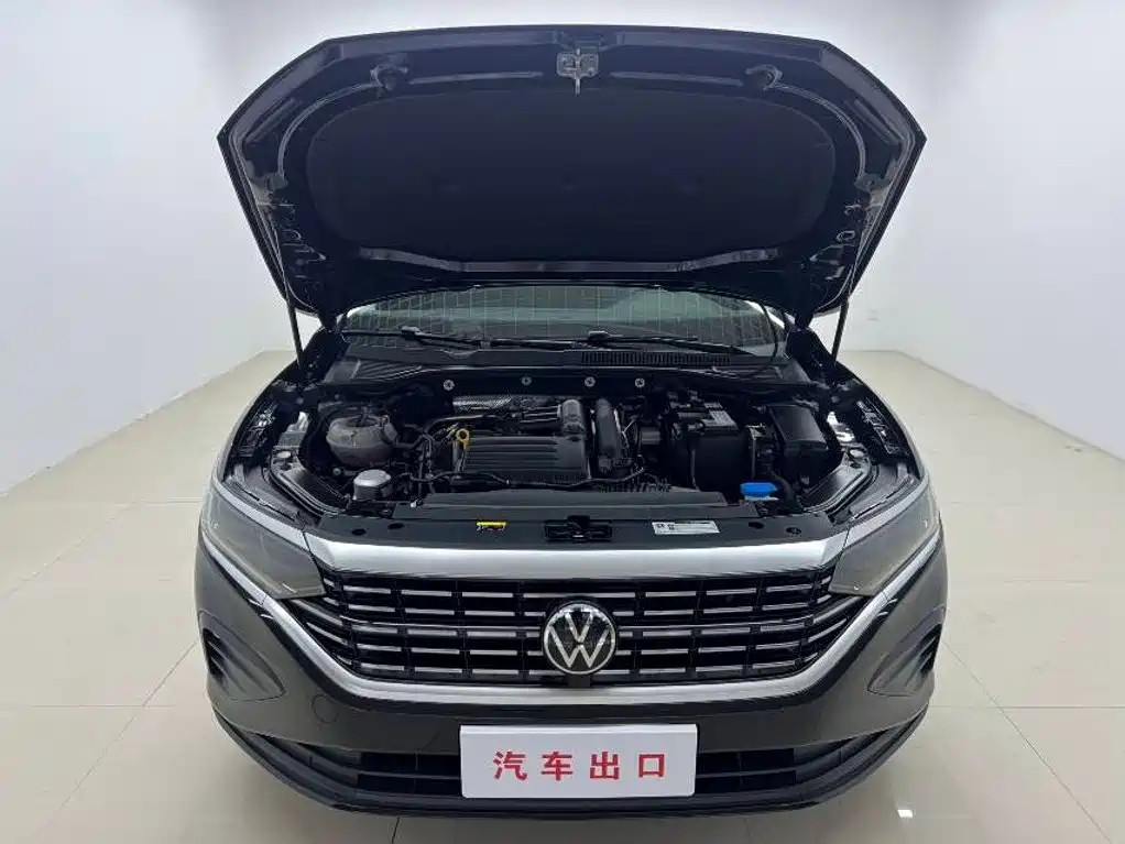 Volkswagen Passat 2023