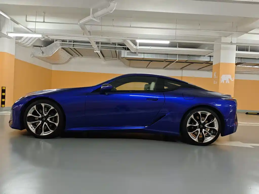 Lexus LC 2018