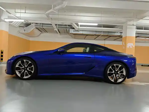 Lexus LC 2018