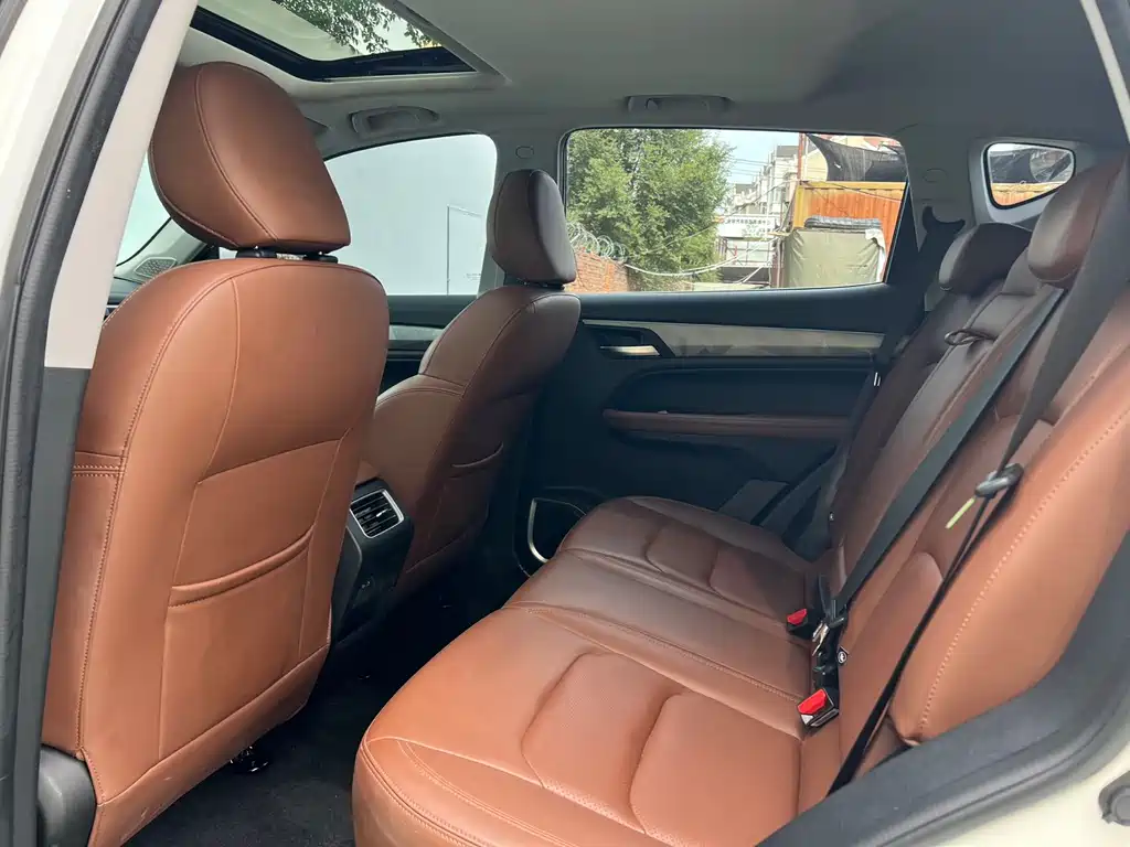 Geely Vision X6 2022