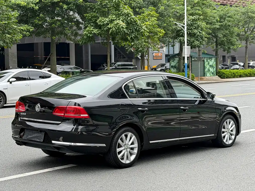 Volkswagen Magotan 2014