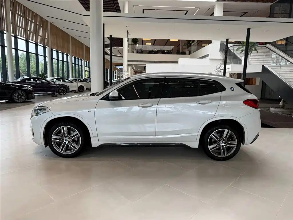 BMW X2 2020 — фото 16