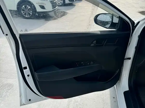 Hyundai Celesta 2018