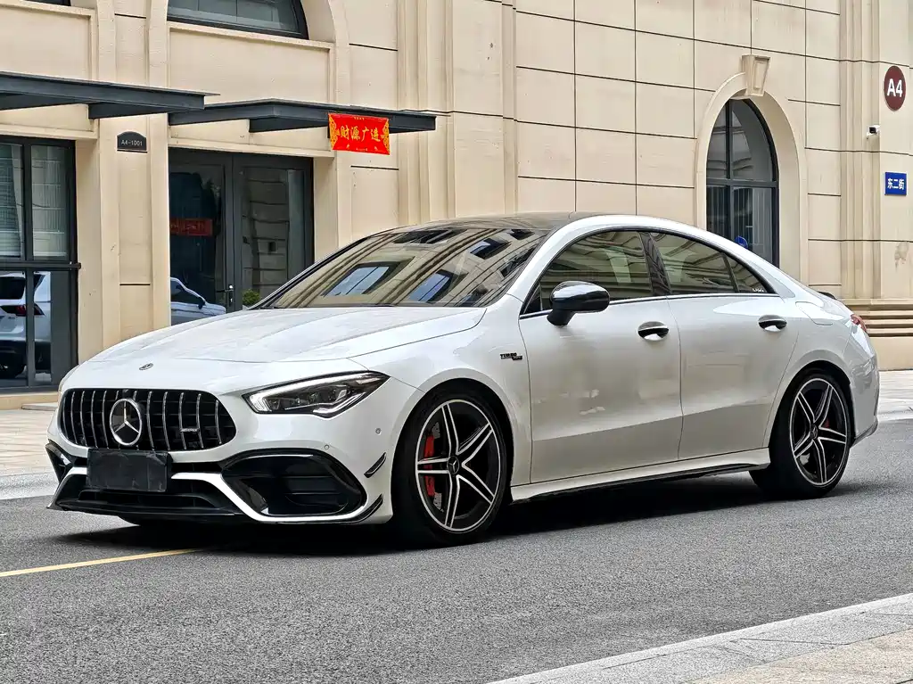 Mercedes-Benz CLA AMG 2021