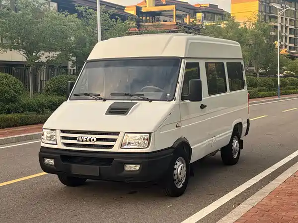 Iveco Proud 2017