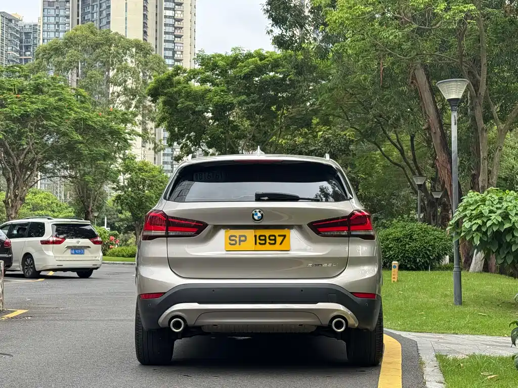 BMW X1 2022 — фото 6
