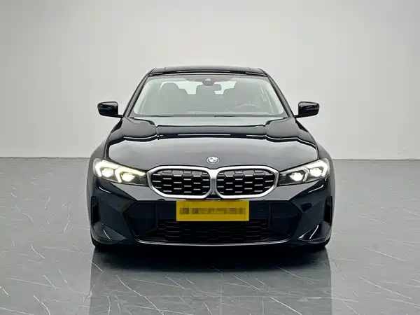 BMW 3 Series 2023