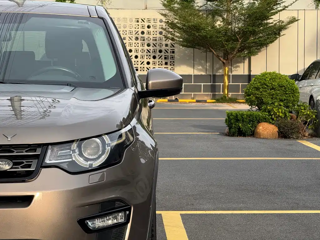 Land Rover Discovery Sport 2015 — фото 19