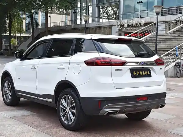 Geely Boyue 2019