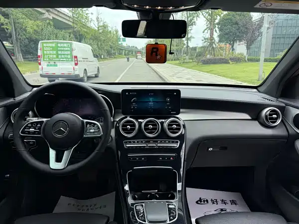 Mercedes-Benz GLC 2020