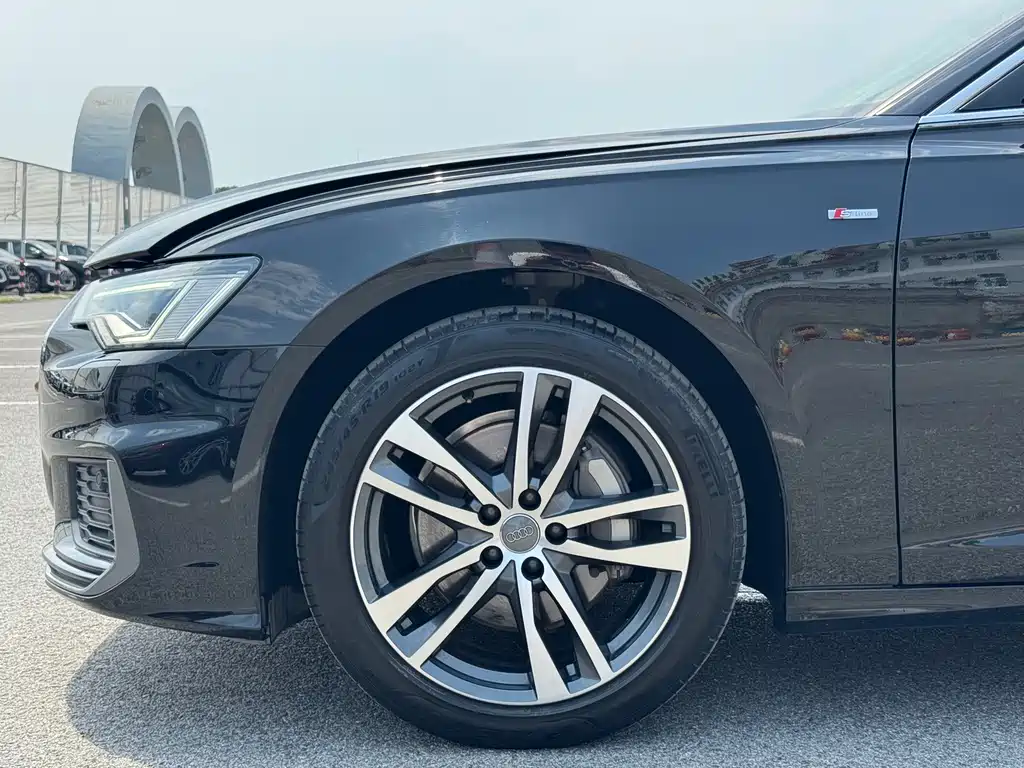 Audi A6L 2021 — фото 10