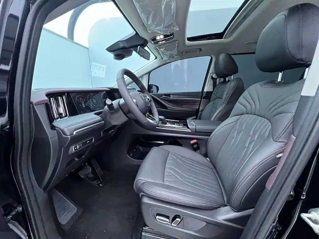 GAC Motor Trumpchi M8 2025 — фото 10