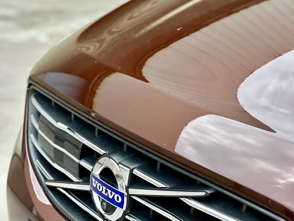Volvo XC60 2014 — фото 18