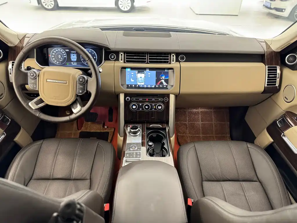 Land Rover Range Rover 2018 — фото 17