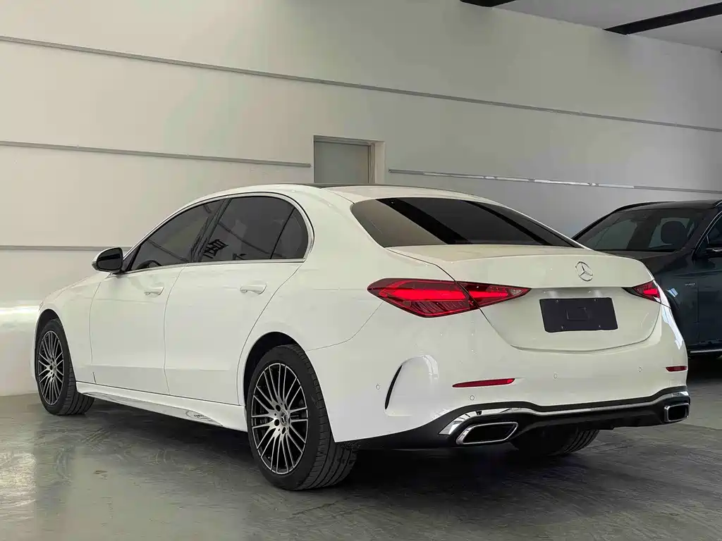 Mercedes-Benz C-Class 2023