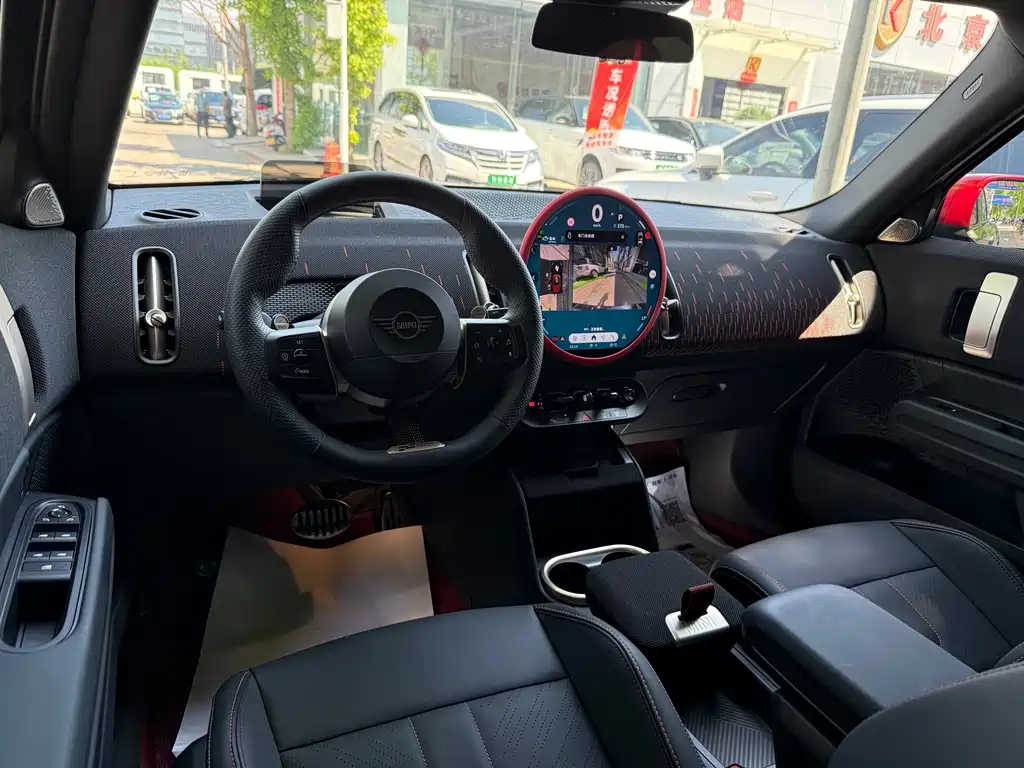 MINI JCW Countryman 2026 — фото 14