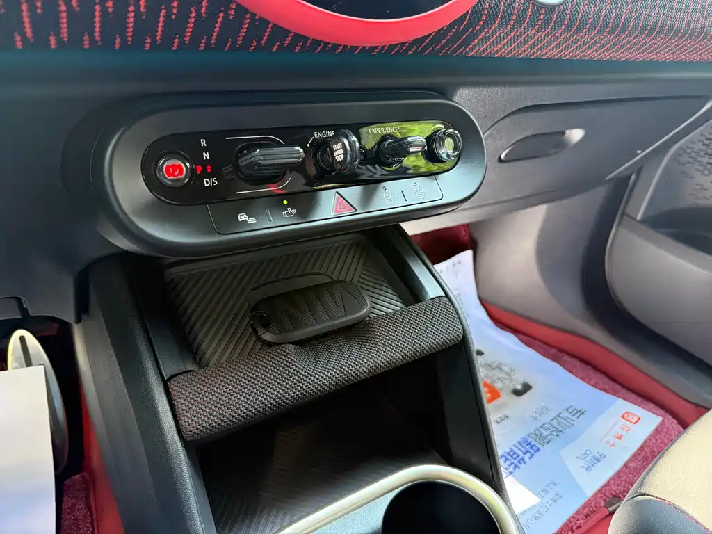MINI JCW Countryman 2026 — фото 19