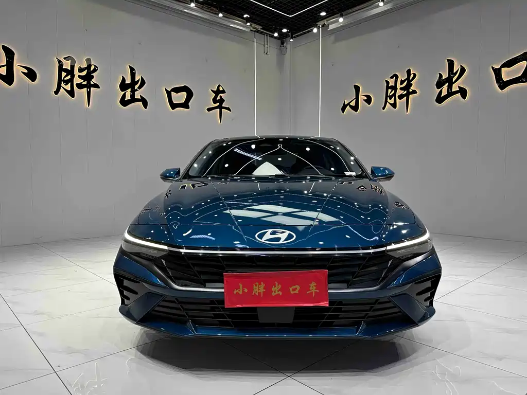 Hyundai Elantra 2024