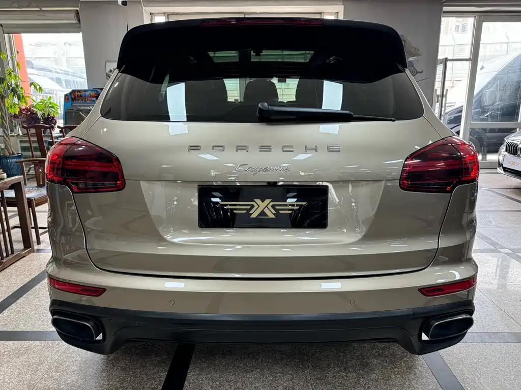 Porsche Cayenne 2015 — фото 6