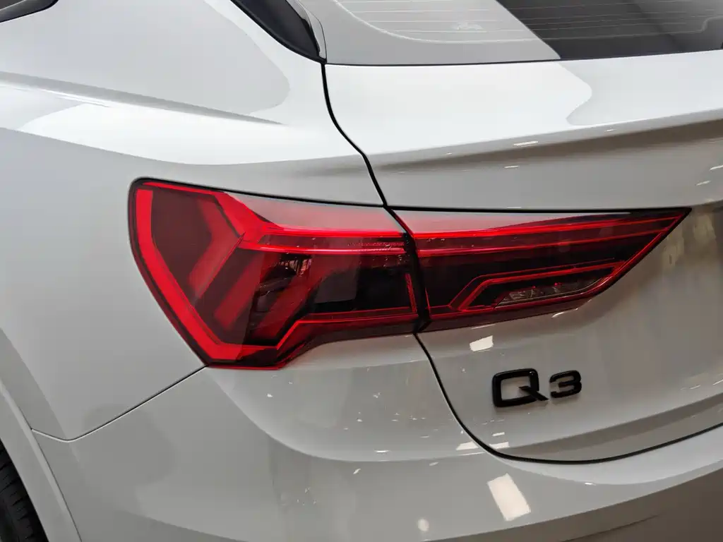 Audi Q3 Sportback 2024