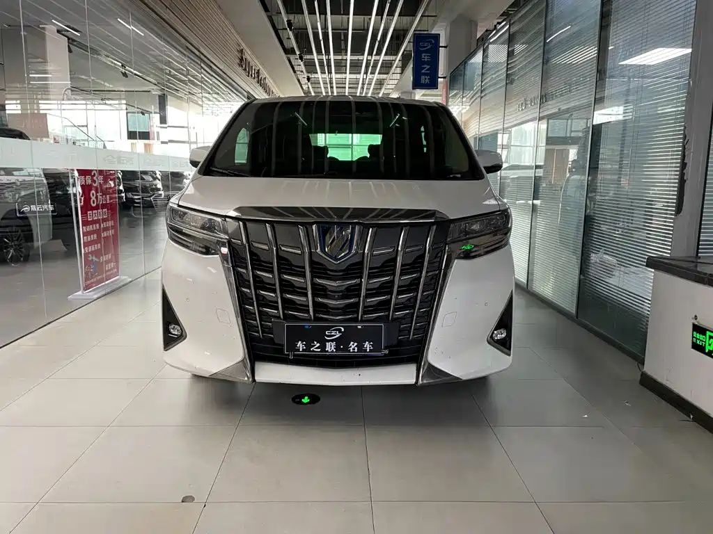 Toyota Alphard 2021 — фото 2