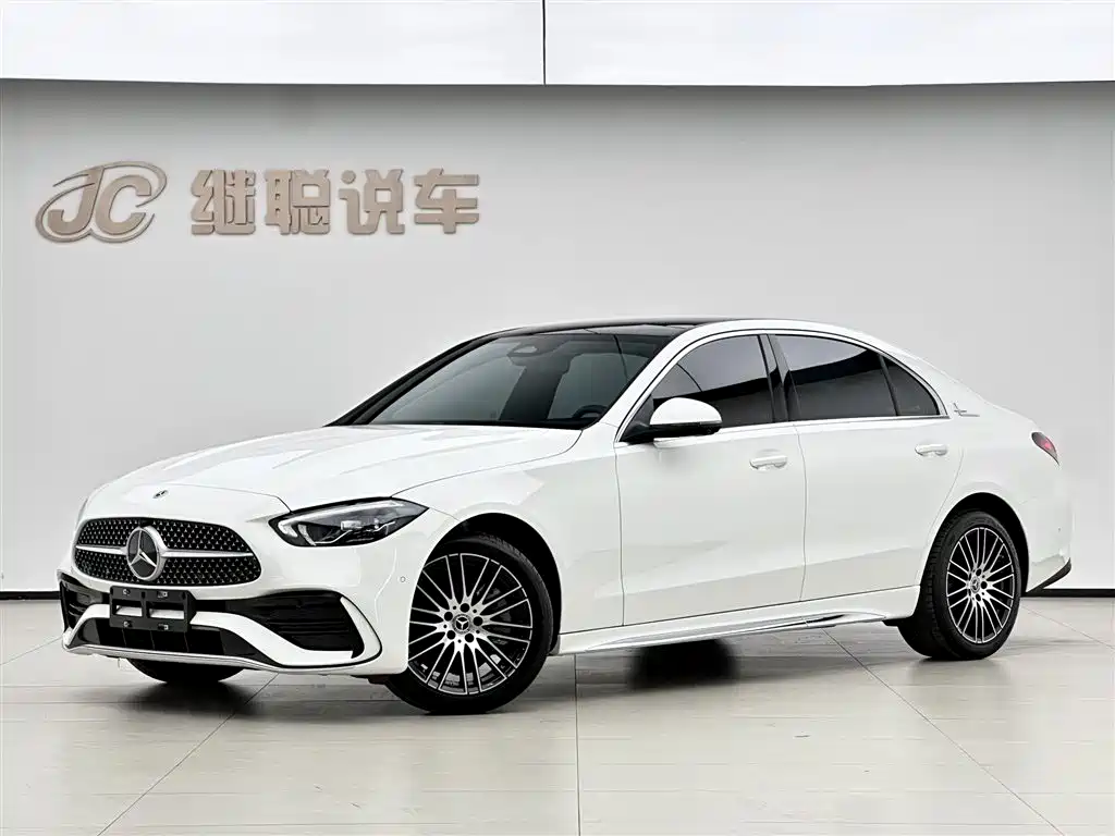 Mercedes-Benz C-Class 2024