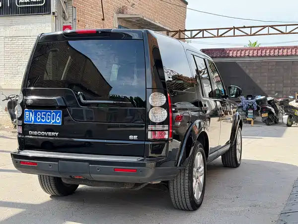 Land Rover Discovery 2014