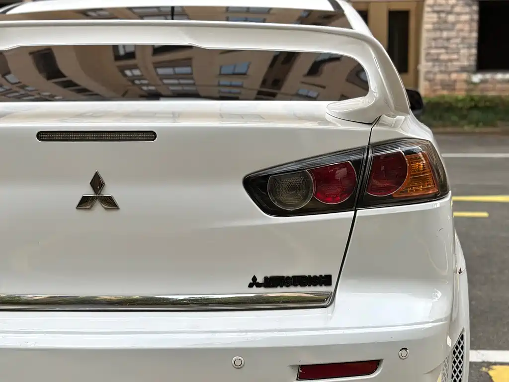 Mitsubishi Lancer EX 2013 — фото 24