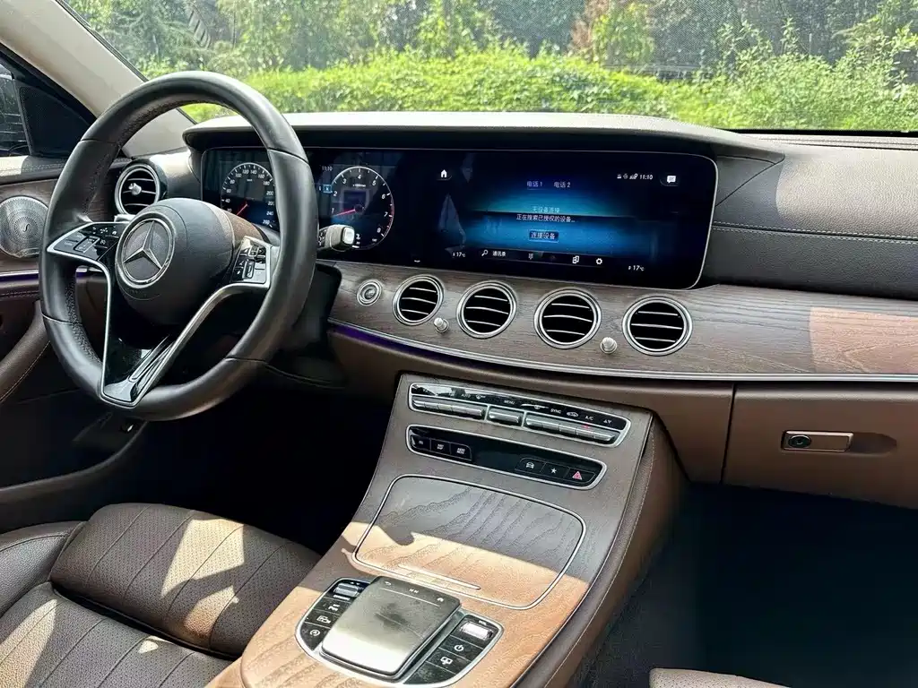 Mercedes-Benz E-Class 2021