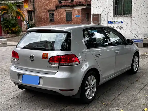 Volkswagen Golf 2010