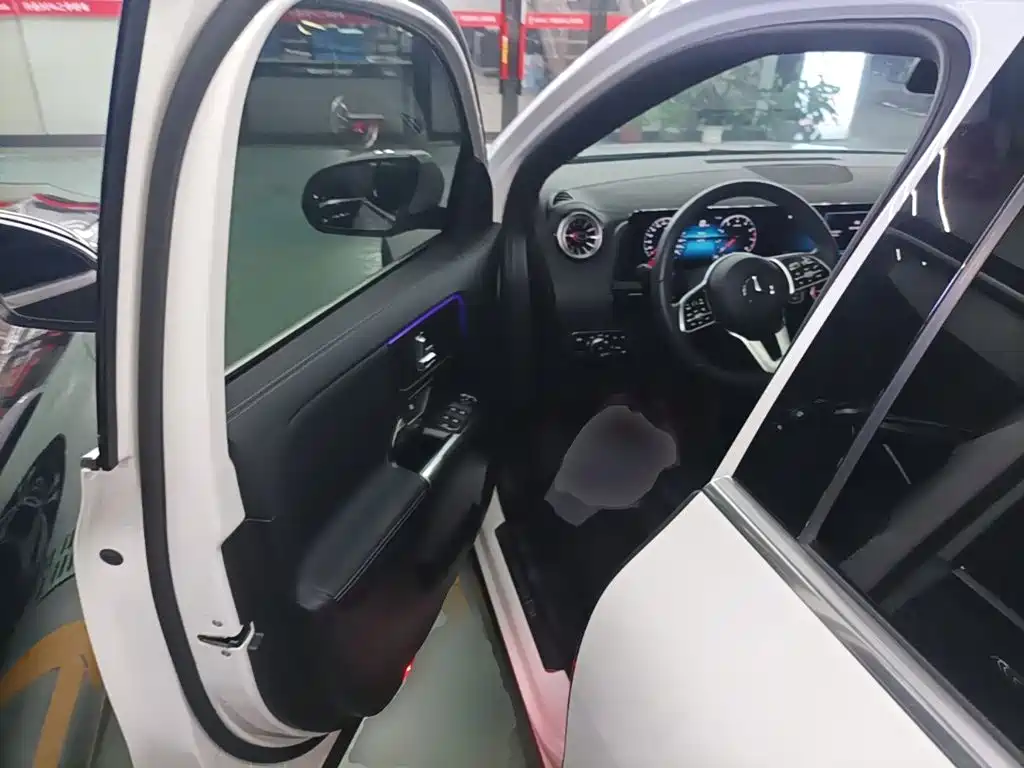 Mercedes-Benz GLA 2022 — фото 16