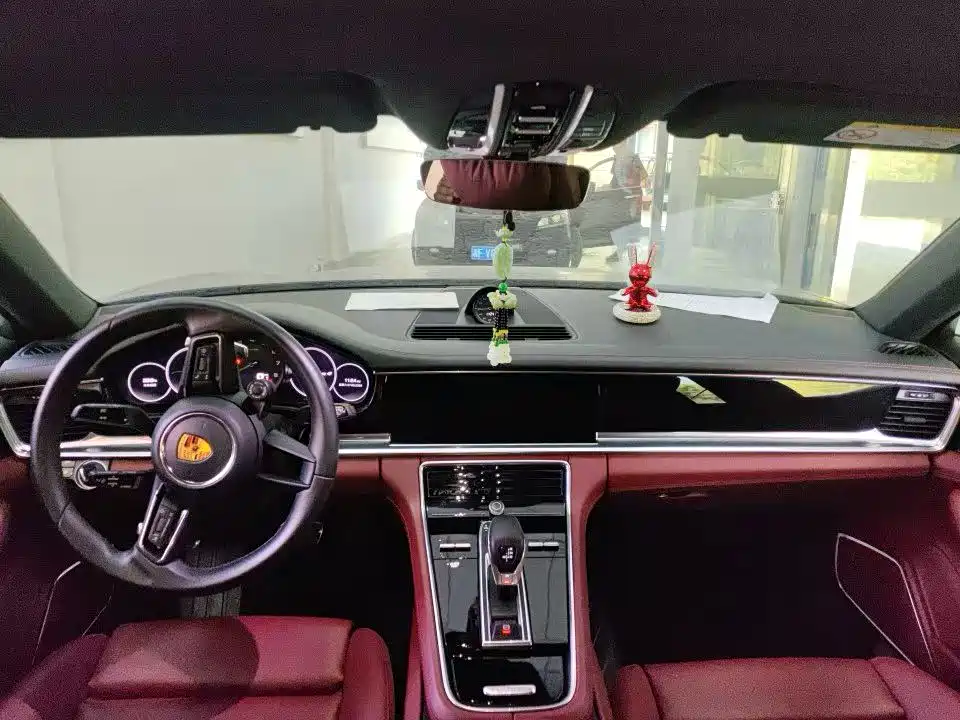 Porsche Panamera Hybrid 2022