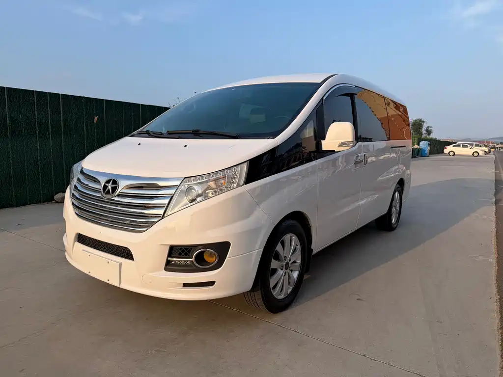 JAC Refine M5 2015