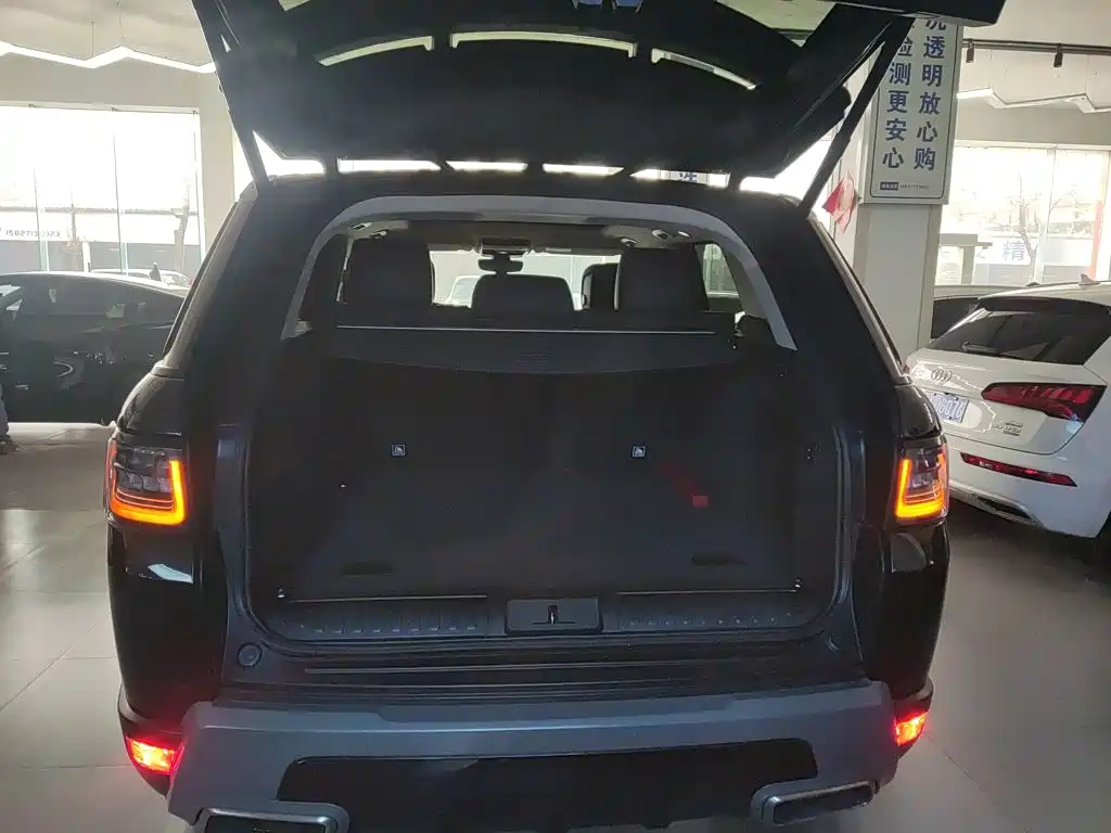 Land Rover Range Rover Sport 2021 — фото 15