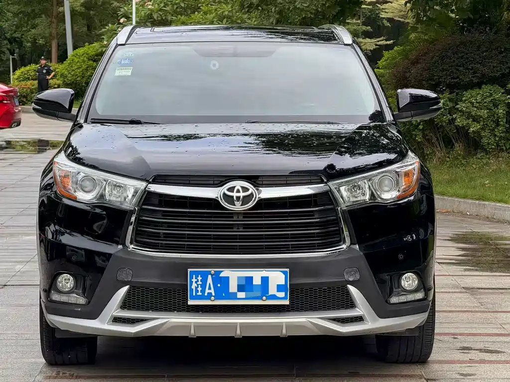 Toyota Highlander 2015