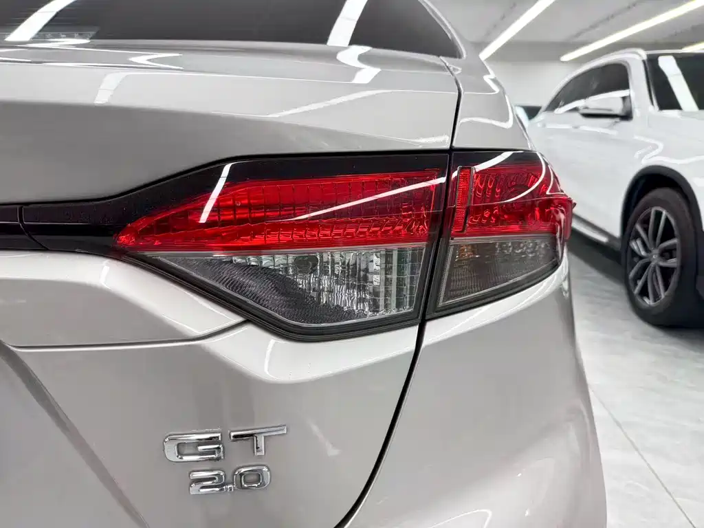 Toyota Levin 2022 — фото 19