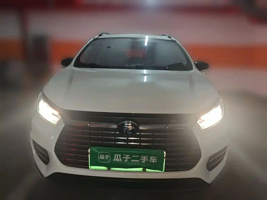 BYD Yuan EV 2019