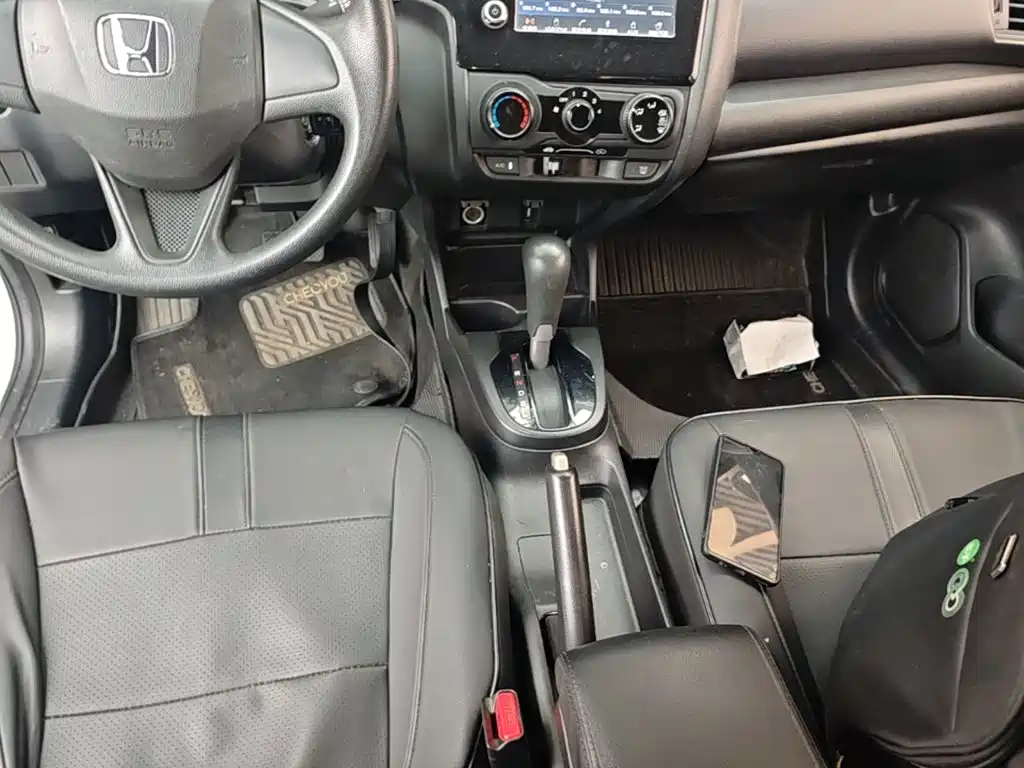 Honda Fit 2018 — фото 14