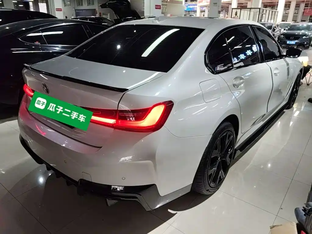 BMW i3 2024