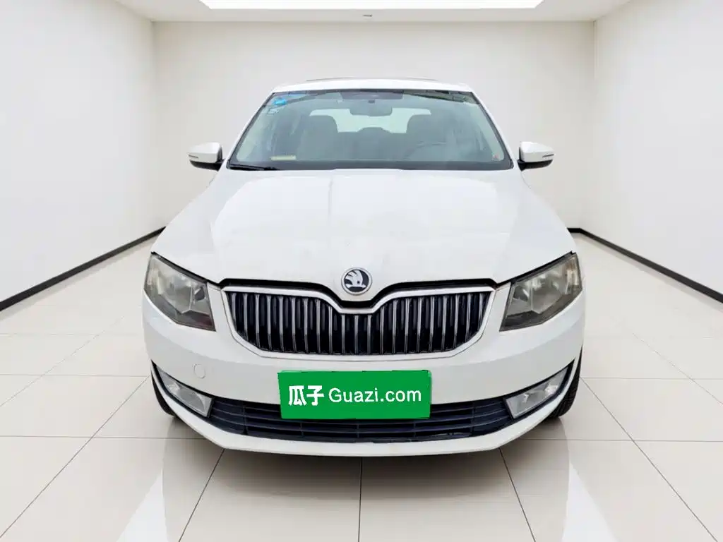 Skoda Octavia 2014 — фото 24