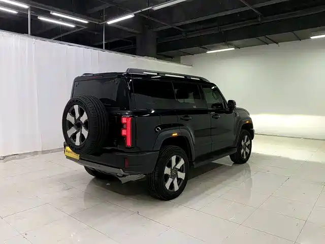 Beijing Off-Road BJ40 EREV 2025