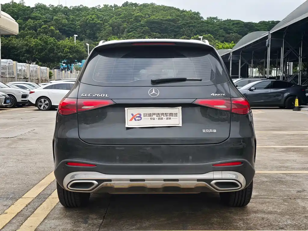 Mercedes-Benz GLC 2025