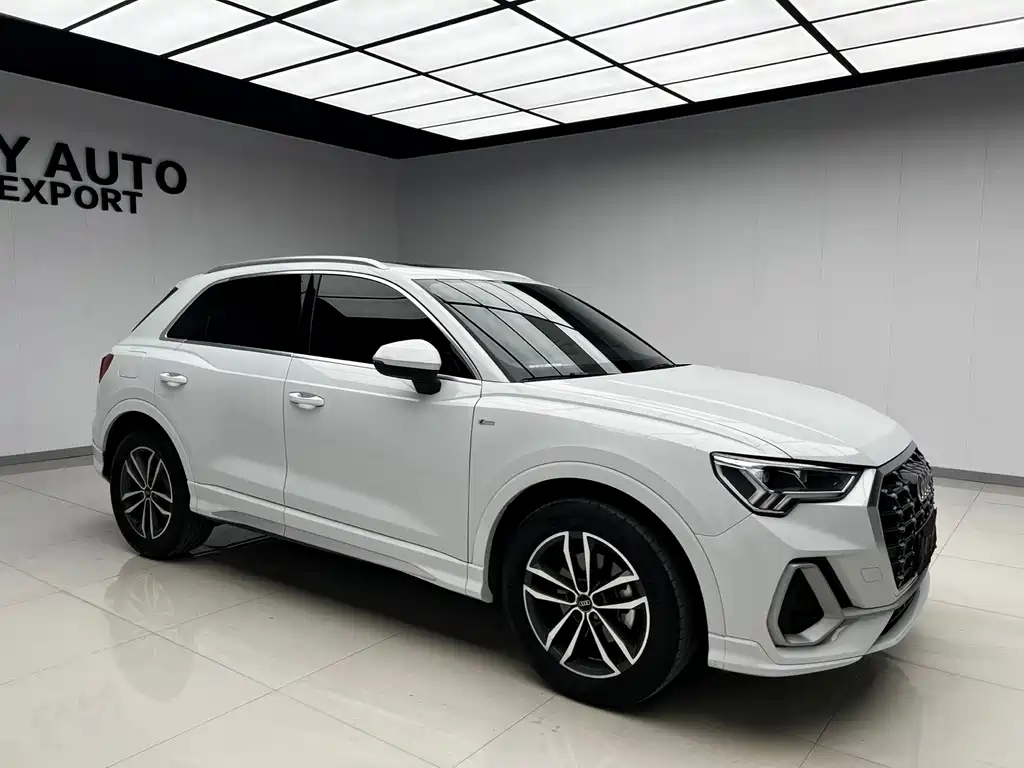 Audi Q3 2021