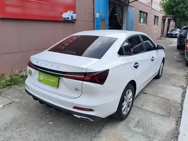 Roewe i5 2025