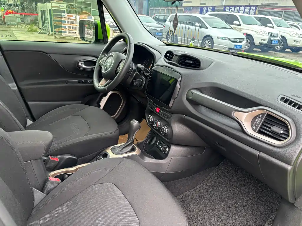 Jeep Renegade 2018